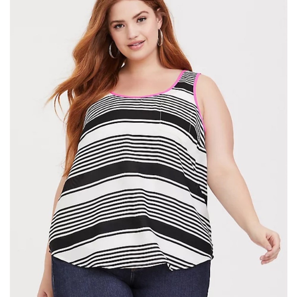 NWT! Torrid Striped Pocket Tank Top. Size 00